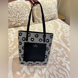 Darling Kate Spade Tote